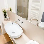 Unito Urban Relais * Turyn