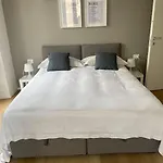 Unito Urban Relais